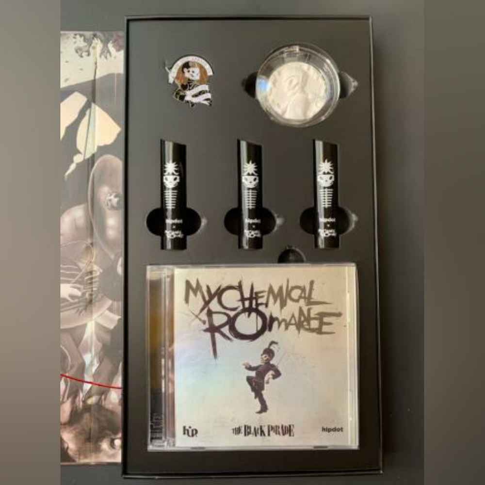 My Chemical Romance Hipdot  Limited Edition Collectors Makeup Box!